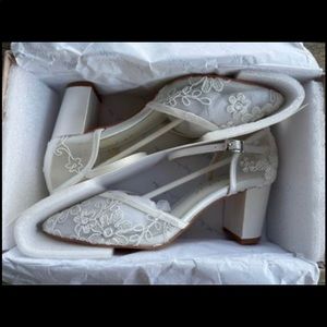 Brand new never worn wedding block heels